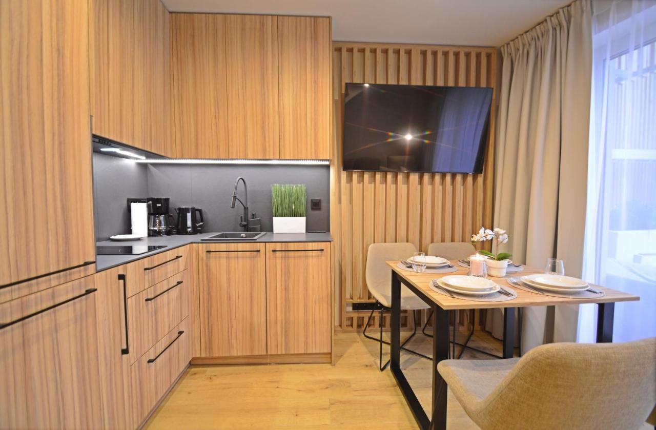 Apartamenty Bryza - Baltycki B-06 Z Tarasem, 100M Od Morza ชวีโนวิชแจ ภายนอก รูปภาพ